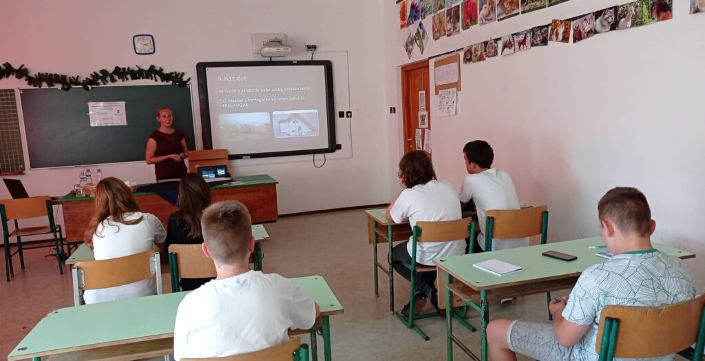 NTP-INNOV-21-0202_Kondorosi_Petőfi_István_Általános_Iskola (16)